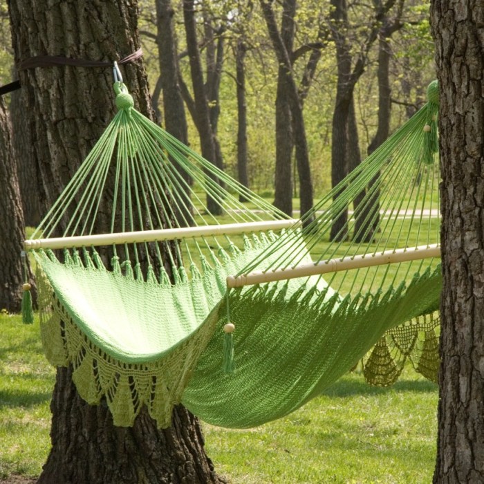 Hammock backyard hammocks outdoor garden daybeds hgtv spaces lounging canopies patio stand trees hang area diy tree dreamy lay summer