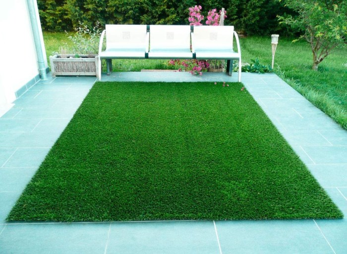 Grass residential artificial turf lawn realistic