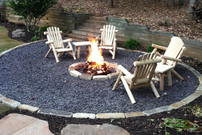 How to build a fire pit on grass